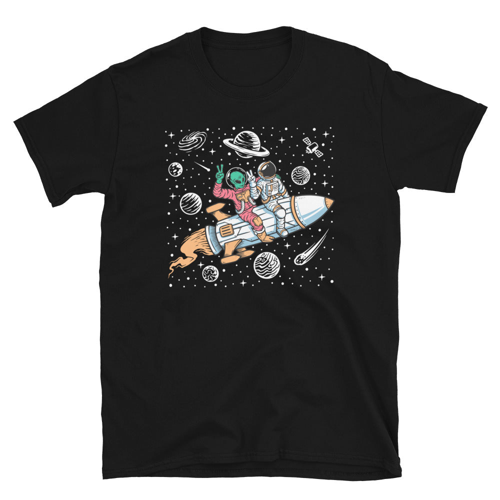 Astronaut and Alien Rides a rocket - Fit Unisex Softstyle T-Shirt