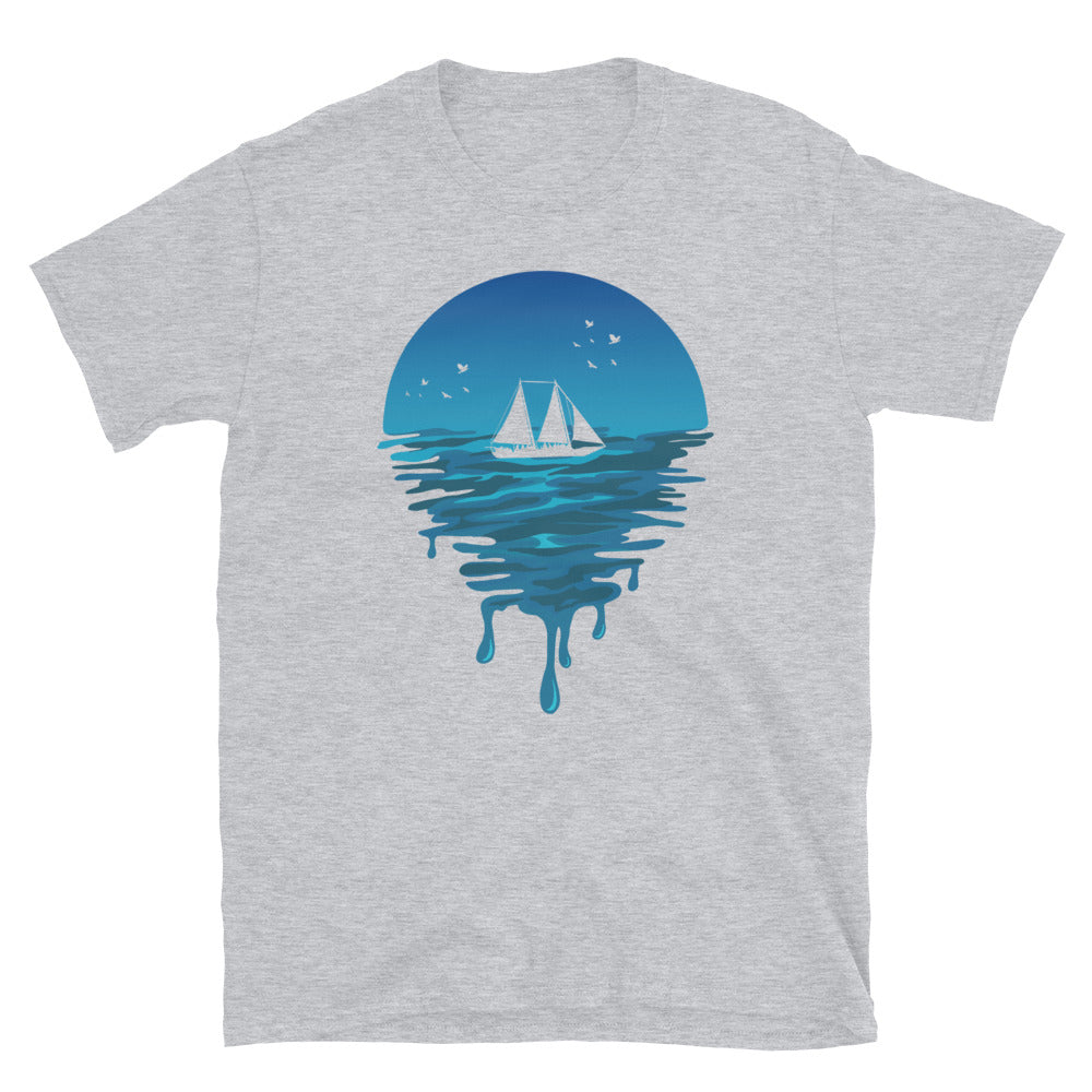 Segelboot in Melted Ocean Fit Unisex Softstyle T-Shirt