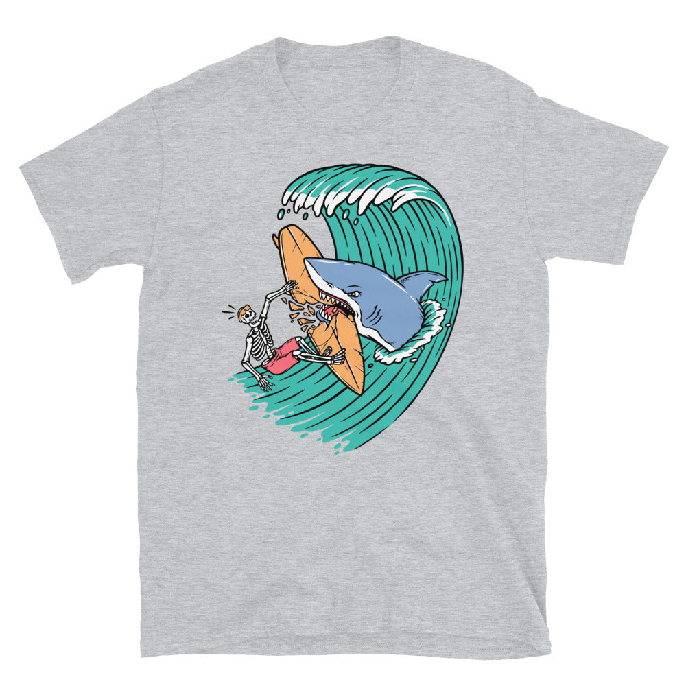 Haie greifen Surfer an Fit Unisex Softstyle T-Shirt