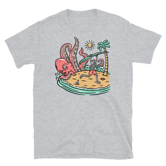 Oktopus-Angriffsschädel am Strand Fit Unisex Softstyle T-Shirt