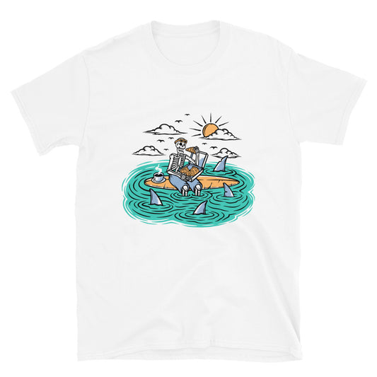 Camiseta unisex con diseño de calavera comiendo pizza en tabla de surf