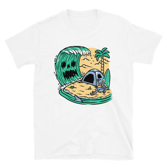 Calavera acampando en la playa Fit Unisex Softstyle Camiseta